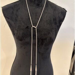 Long chain necklace belly chain tássle silver tone lots of sparkle